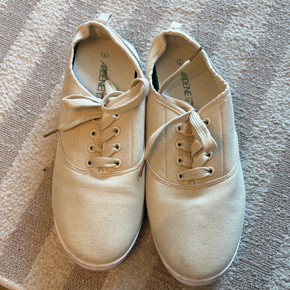 Ardene Cream Canvas Lace-Up Trainers